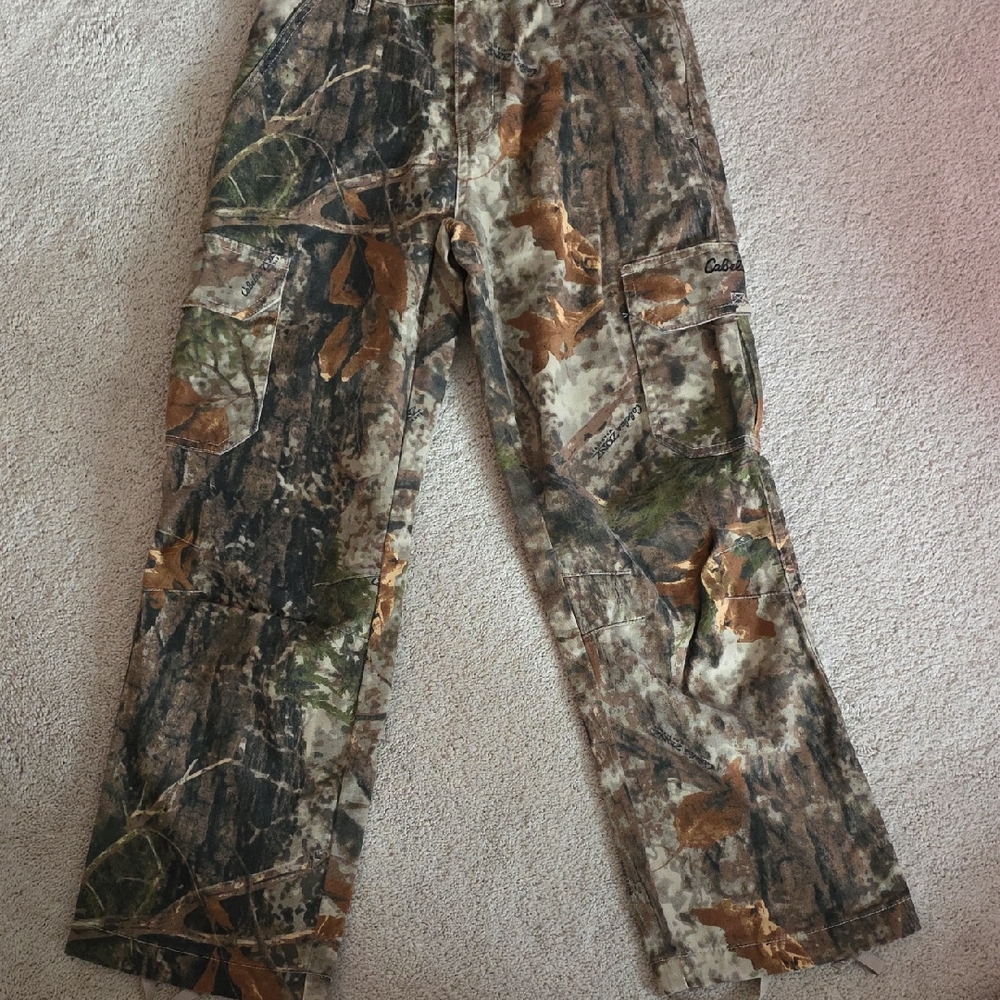 Cabela's Woodland Camo Cargo Pants for Men